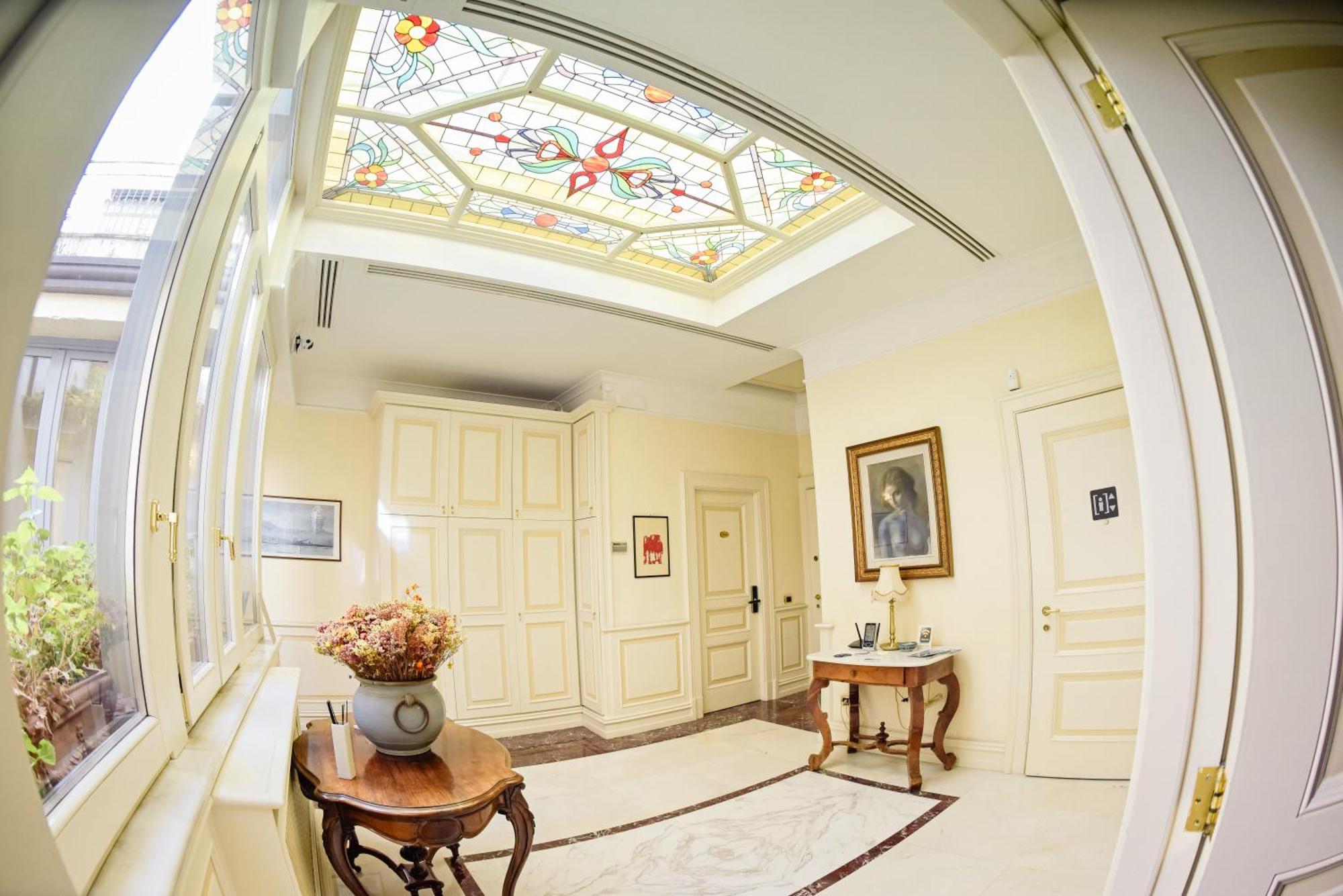 Al Centro Luxury Home Казерта Экстерьер фото