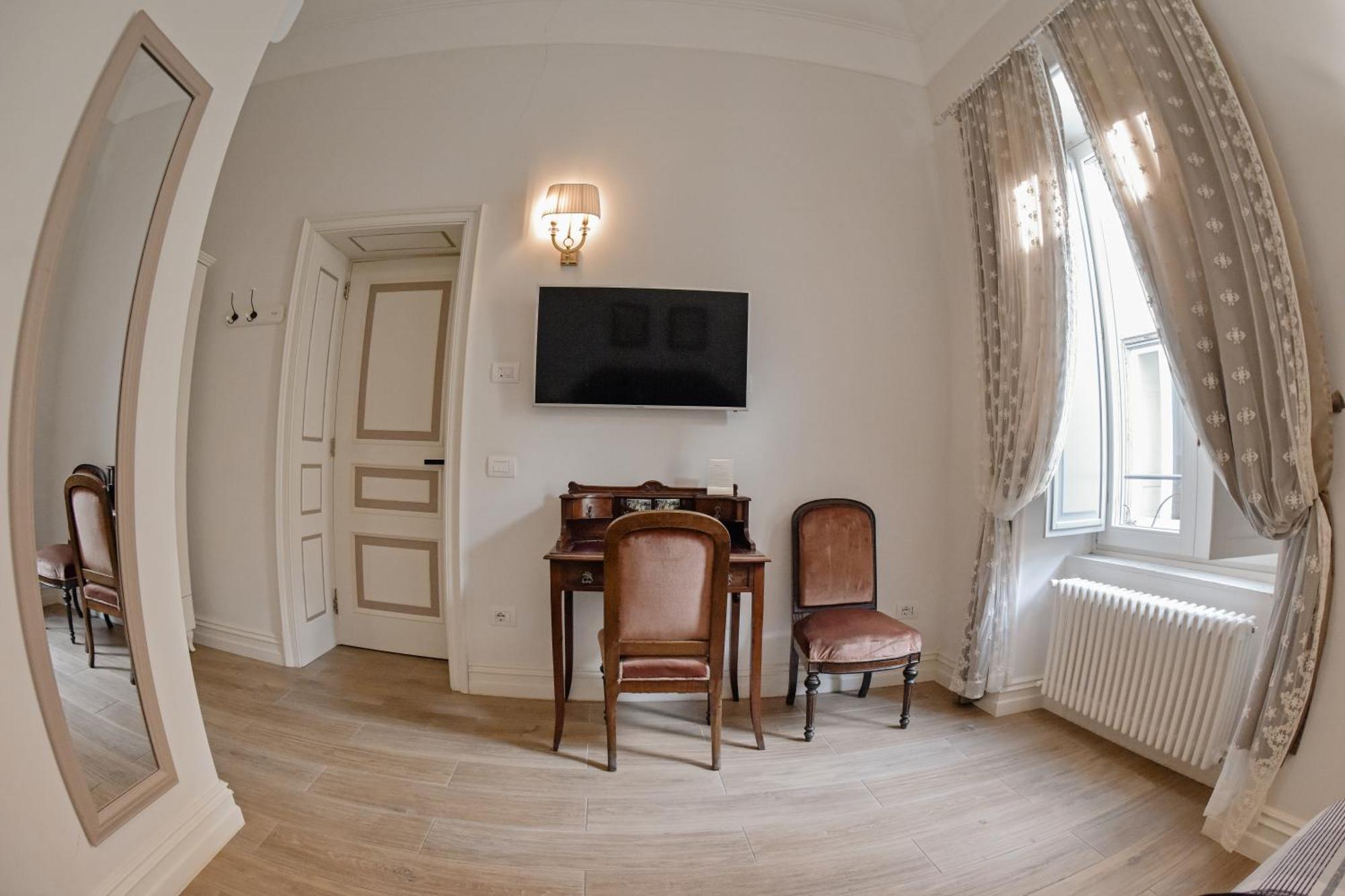 Al Centro Luxury Home Казерта Экстерьер фото