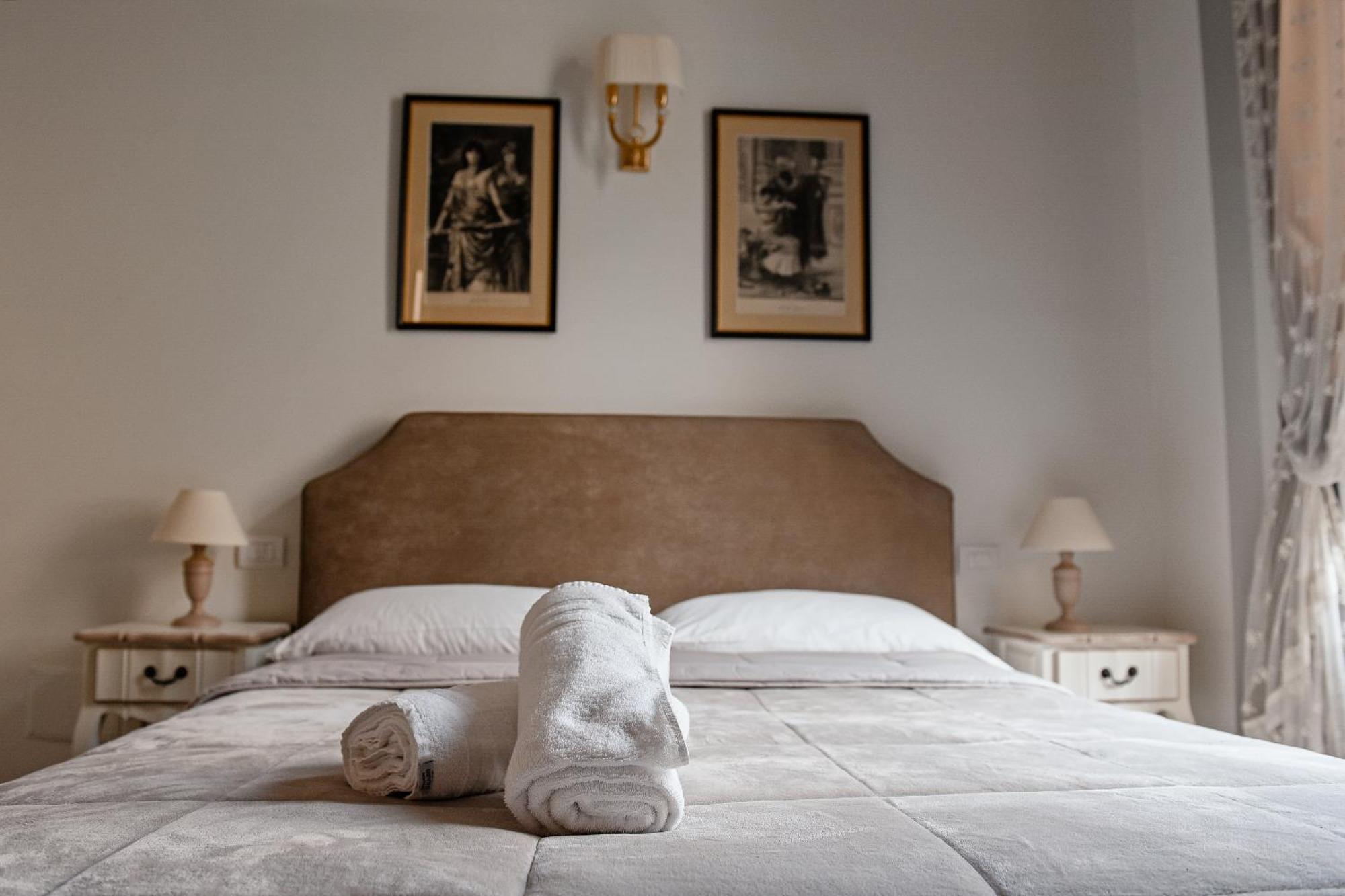Al Centro Luxury Home Казерта Экстерьер фото